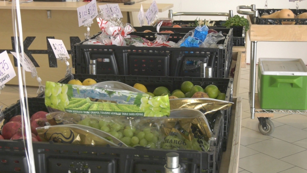 The Kin Market, hosted at select YMCA locations on different days of the week, will offers Calgarians a chance to purchase fresh groceries using a pay-what-you-want model.