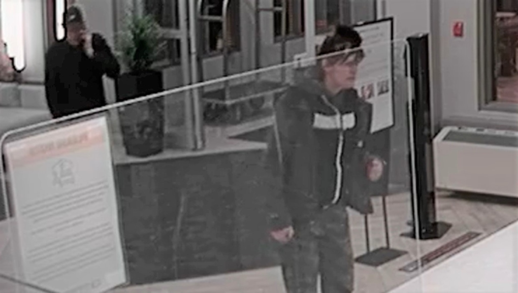 Calgary Police Seek Arson Suspects, Release Photo | CTV News