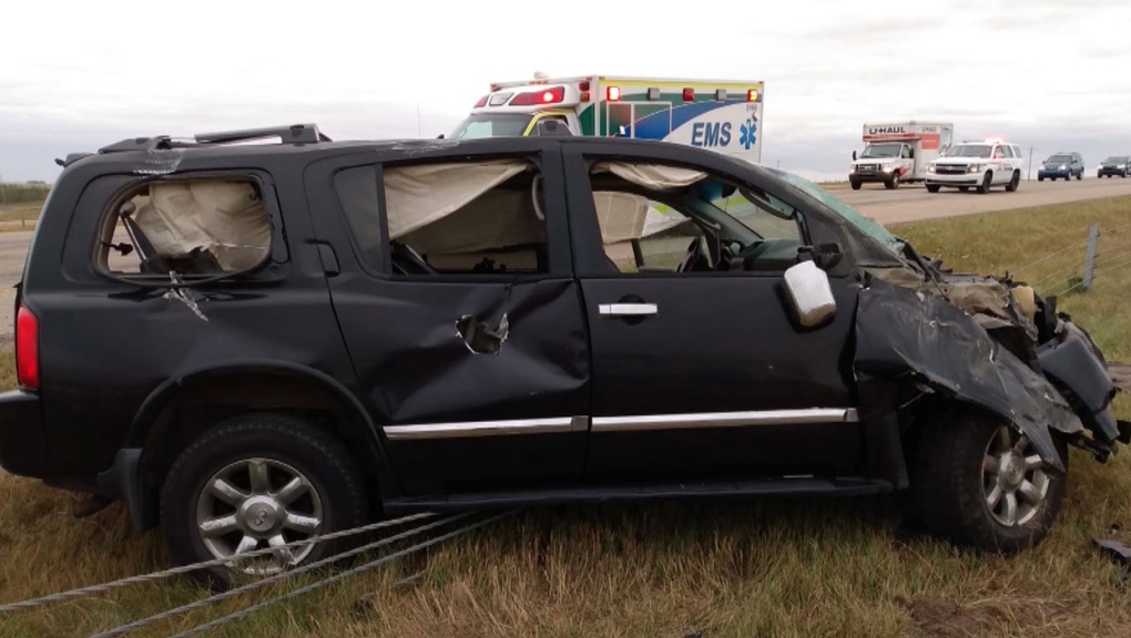 Edmonton family lucky to be alive after serious crash near