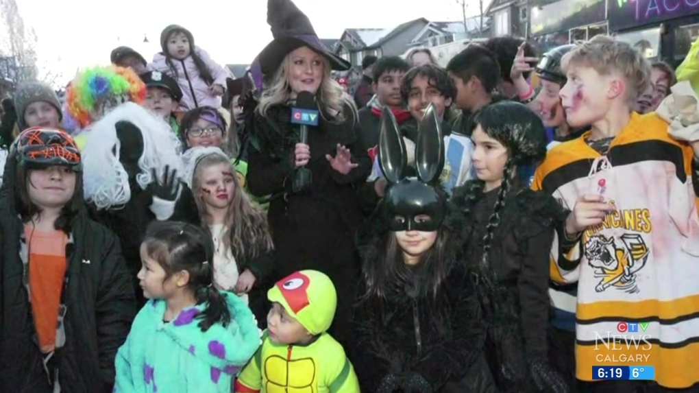 Calgary Trick-or-treaters On The Hunt For Candy