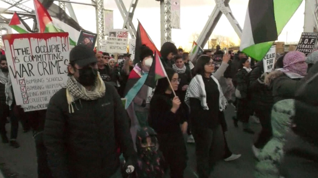 Supporters of Palestinians living in Gaza took to the streets in Calgary on Sunday afternoon. The mass rally forced the closure of a section of Macleod Trail for about an hour.