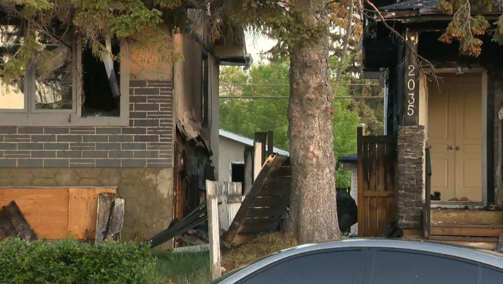 Forest Lawn Fire Damages 2 Homes