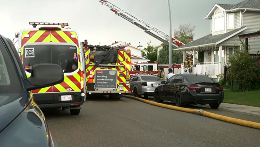 Roof Of Northeast Calgary House Catches Fire Ctv News