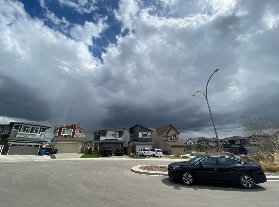 storm, Calgary, suburbs, Keith