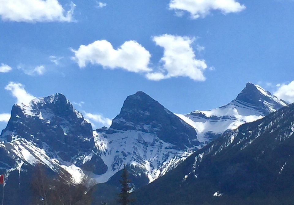 Three Sisters, Canmore, William